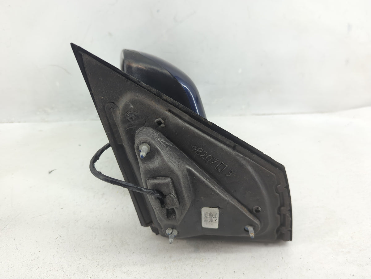 2016-2017 Dodge Journey Driver Side View Mirror - Left Door Mirror OEM Used - Oemusedautoparts1.com