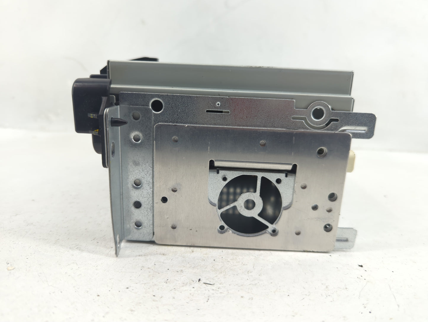 2018-2020 Dodge Journey Radio AM FM Cd Player Receiver Replacement P/N:A2C01685400 Fits Fits 2018 2019 2020 OEM Used Auto Pa