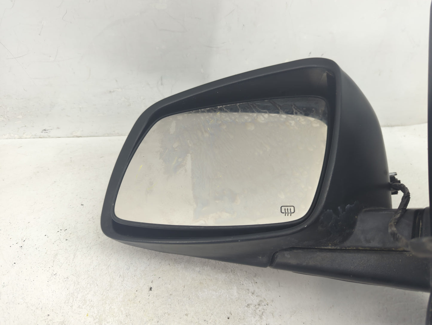 2017 Dodge Journey Driver Side View Mirror - Left Door Mirror OEM Used - Oemusedautoparts1.com