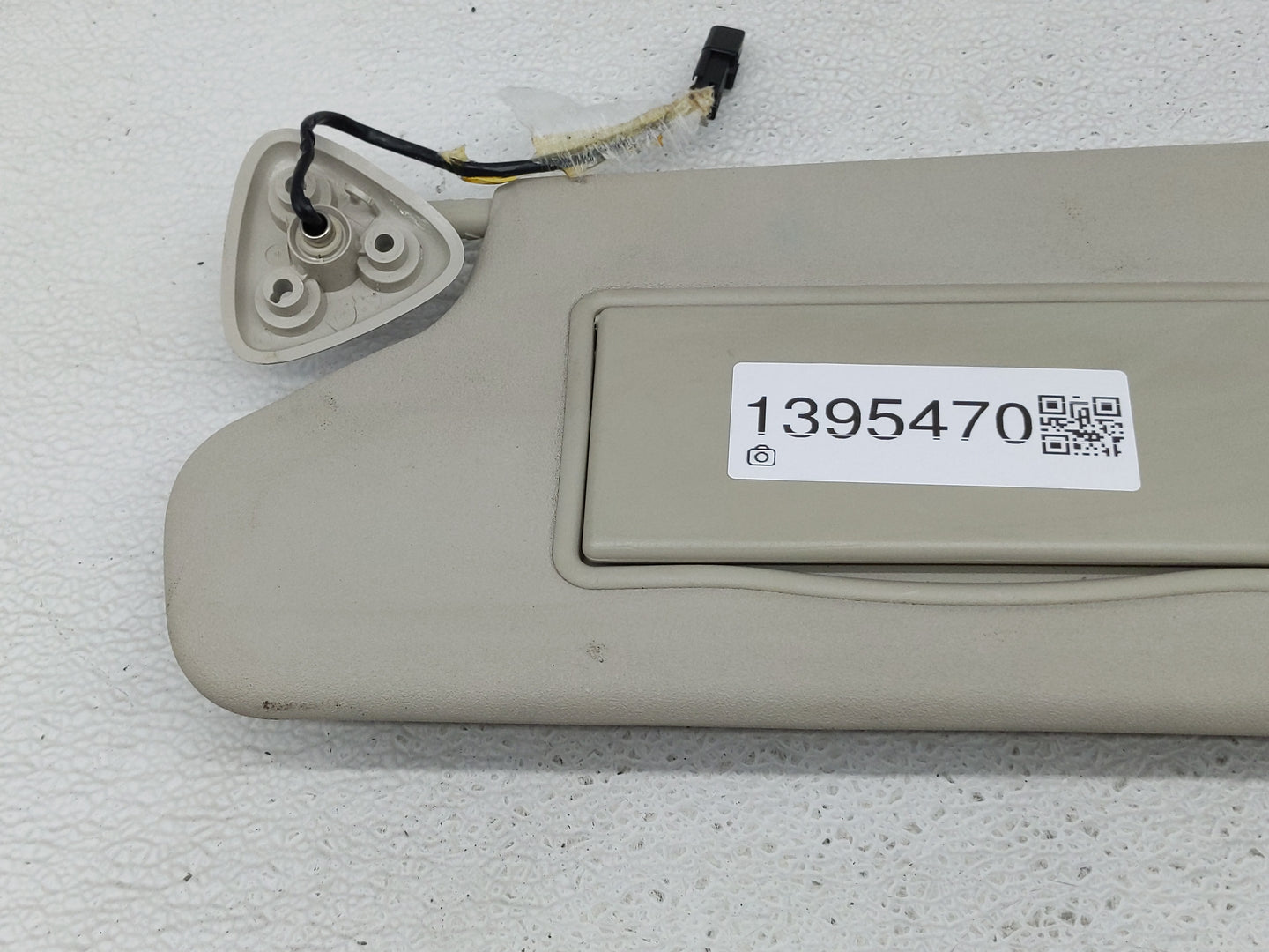 2011-2020 Dodge Journey Sun Visor Shade Replacement Passenger Right Mirror Fits OEM Used Auto Parts - Oemusedautoparts1.com