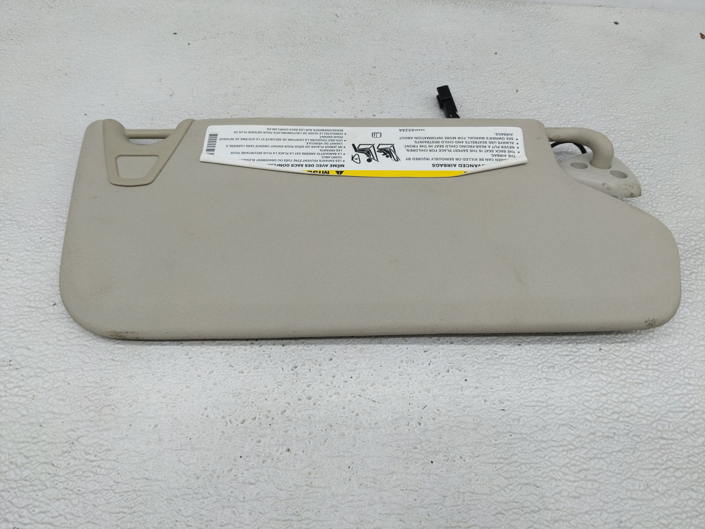 2011-2020 Dodge Journey Sun Visor Shade Replacement Passenger Right Mirror Fits OEM Used Auto Parts - Oemusedautoparts1.com