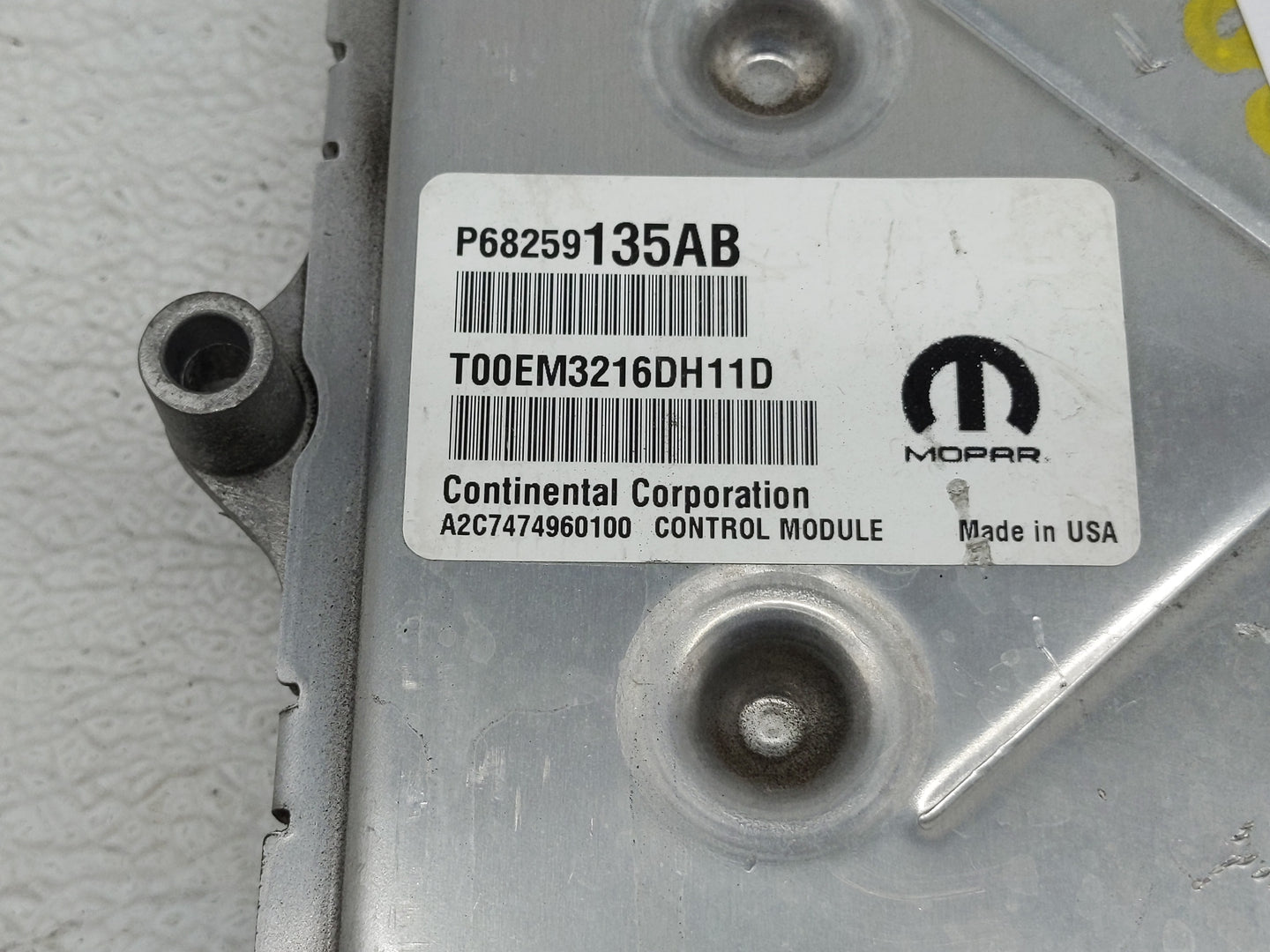2016-2019 Dodge Journey PCM Engine Control Computer ECU ECM PCU OEM P/N:P68259135AB Fits Fits 2016 2017 2018 2019 OEM Used A