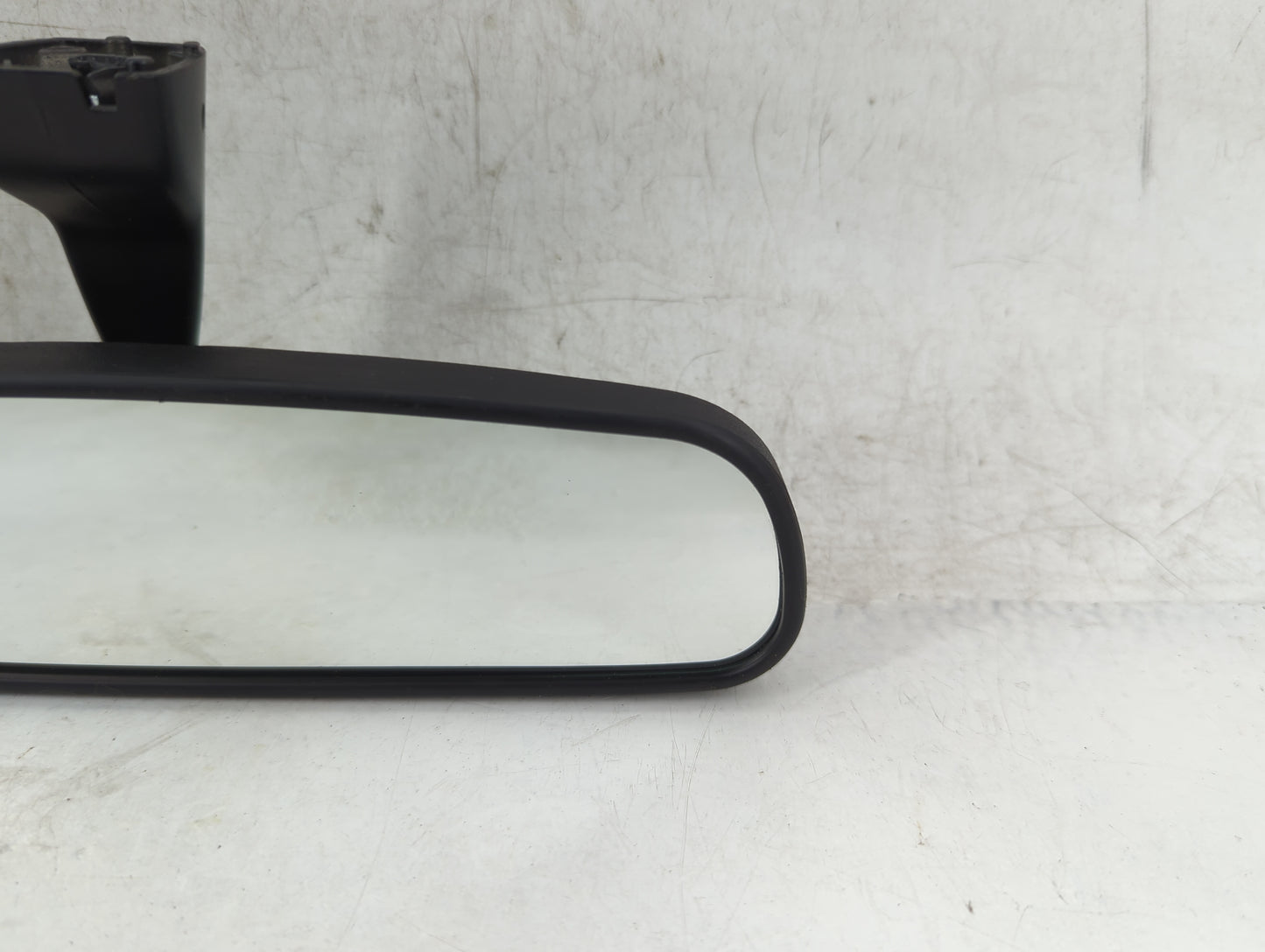 2017 Dodge Journey Interior Rear View Mirror Replacement OEM P/N:A048070 Fits OEM Used Auto Parts - Oemusedautoparts1.com
