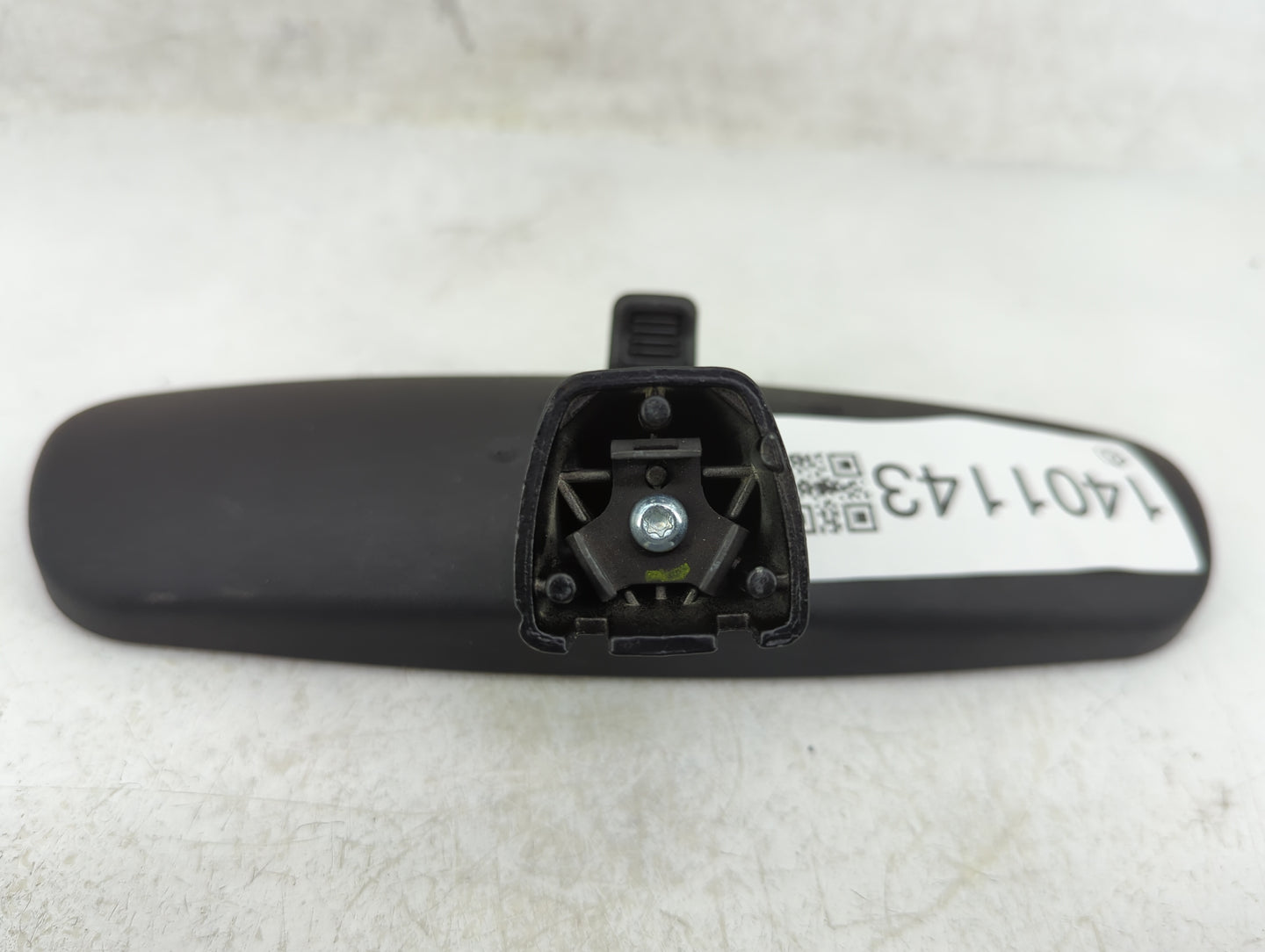 2017 Dodge Journey Interior Rear View Mirror Replacement OEM P/N:A048070 Fits OEM Used Auto Parts - Oemusedautoparts1.com