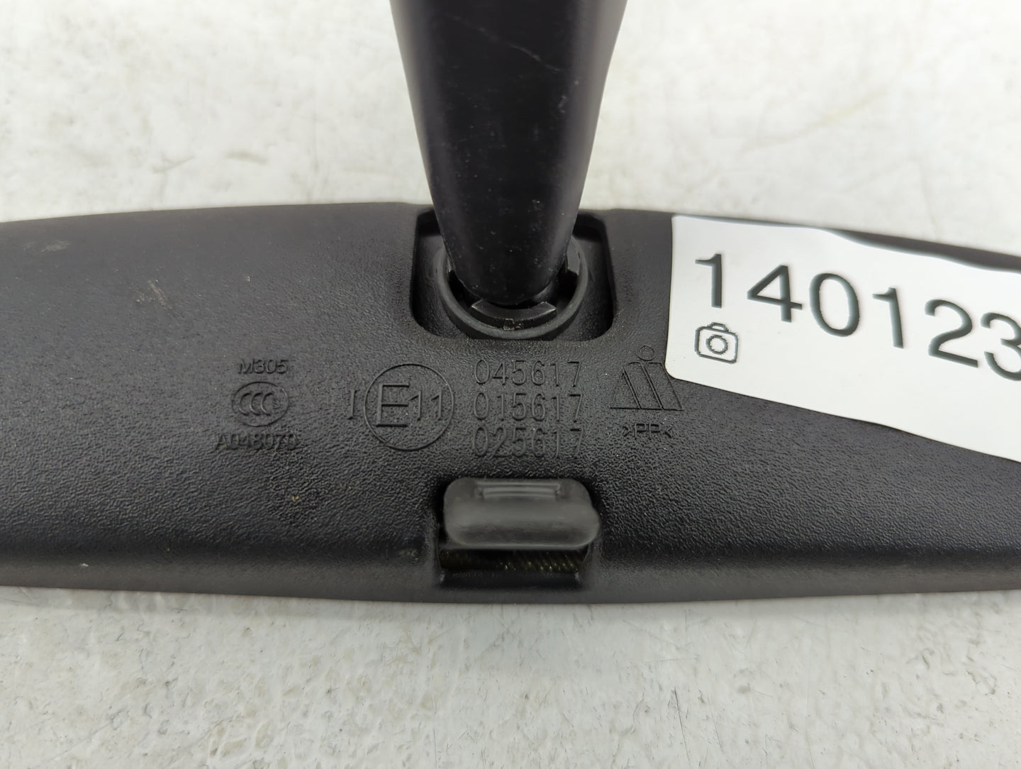 2017 Dodge Journey Interior Rear View Mirror Replacement OEM P/N:A048070 Fits OEM Used Auto Parts - Oemusedautoparts1.com