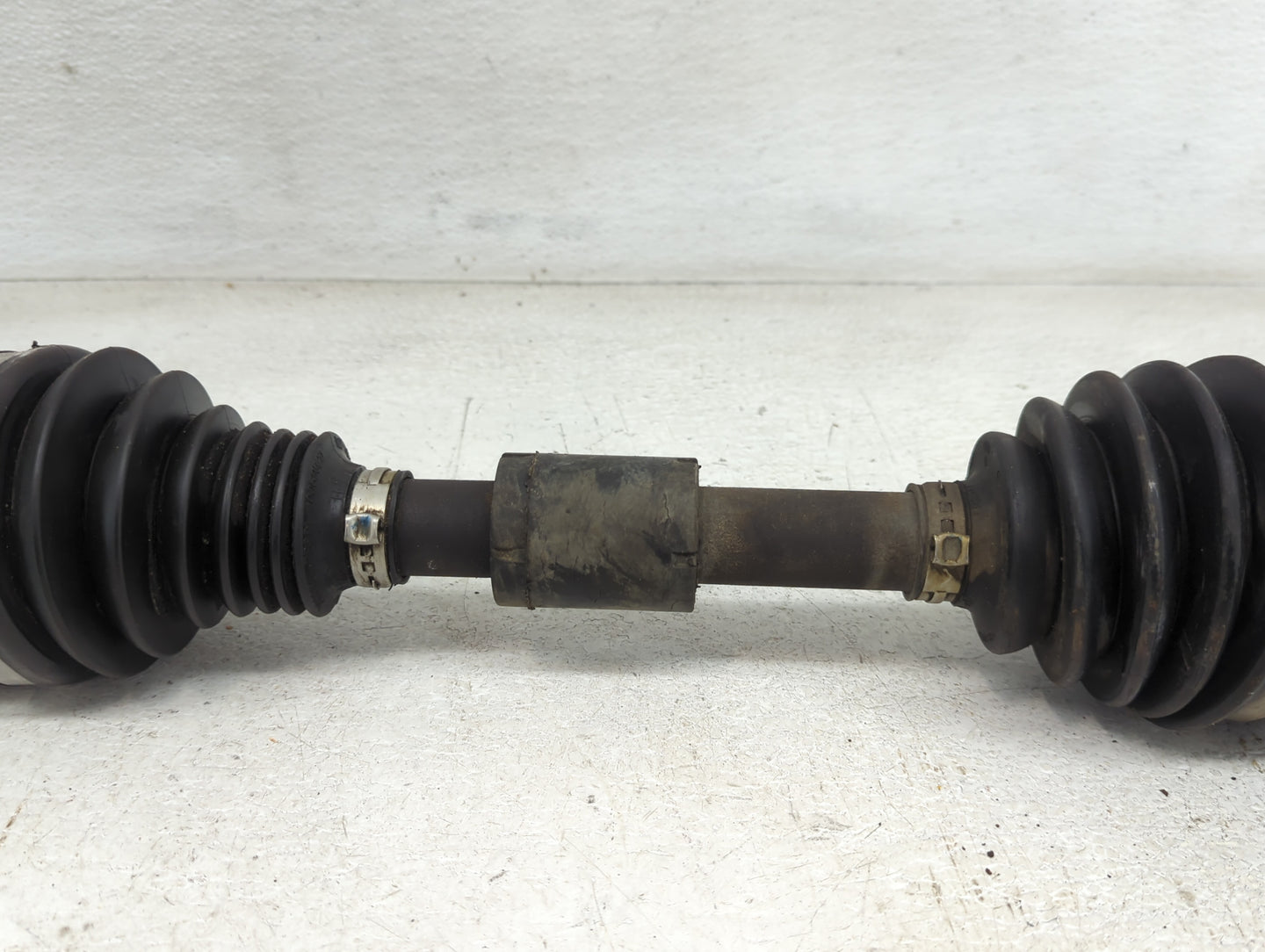 2009-2019 Dodge Journey Axle Shaft Front Driver Cv C/v - Oemusedautoparts1.com
