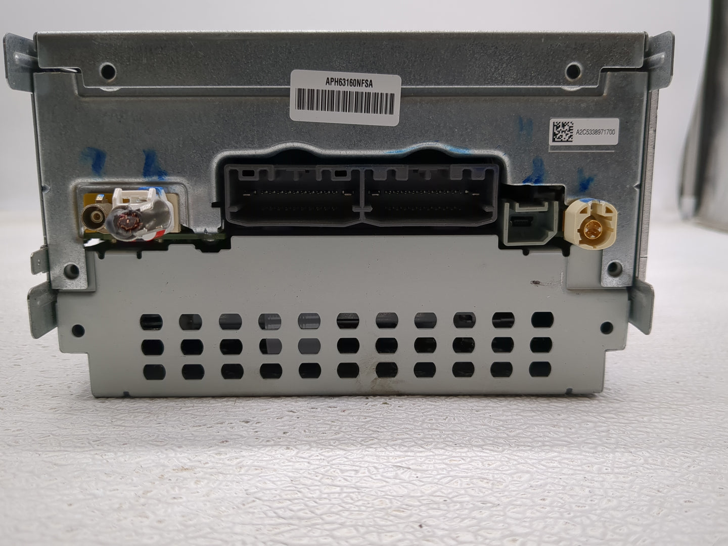 2017 Dodge Journey Radio AM FM Cd Player Receiver Replacement P/N:P68209665AE Fits OEM Used Auto Parts - Oemusedautoparts1.c