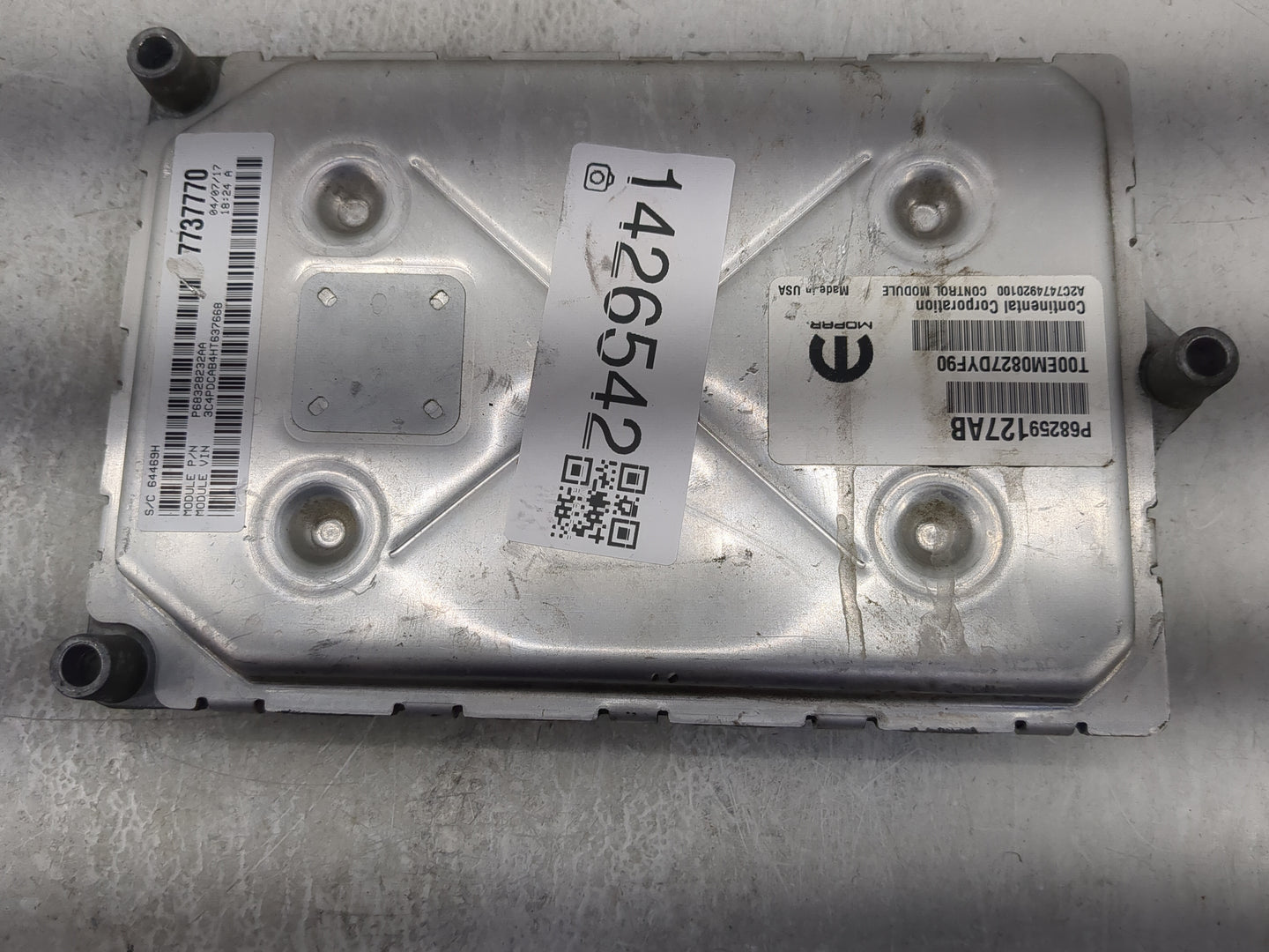2016-2020 Dodge Journey PCM Engine Control Computer ECU ECM PCU OEM P/N:P68259127AB A2C74749201001 Fits OEM Used Auto Parts 
