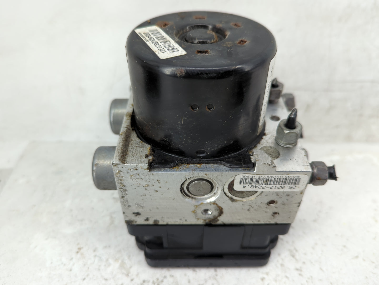 2017 Dodge Journey ABS Pump Control Module Replacement P/N:P68272268AC 25.0212-2248.4, 25.0928-5360.3, 28.5266-1205.3 Fits O