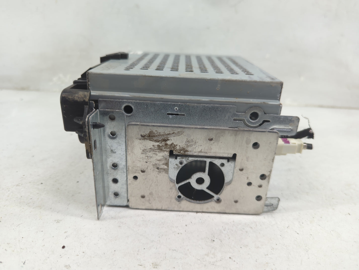 2018-2020 Dodge Journey Radio AM FM Cd Player Receiver Replacement P/N:A2C01685400 APH71071GB5A Fits Fits 2018 2019 2020 OEM