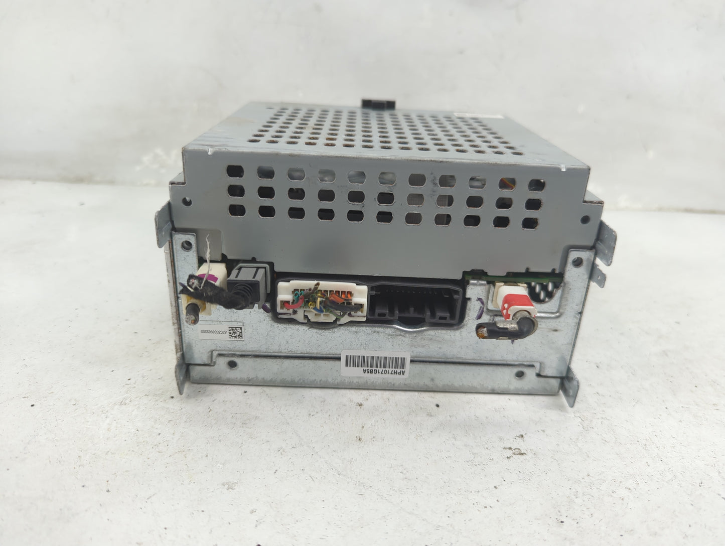 2018-2020 Dodge Journey Radio AM FM Cd Player Receiver Replacement P/N:A2C01685400 APH71071GB5A Fits Fits 2018 2019 2020 OEM