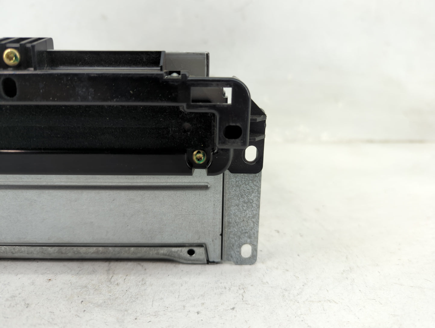 2018-2020 Dodge Journey Radio AM FM Cd Player Receiver Replacement P/N:P68209665AE APH62320Y6A Fits Fits 2018 2019 2020 OEM 