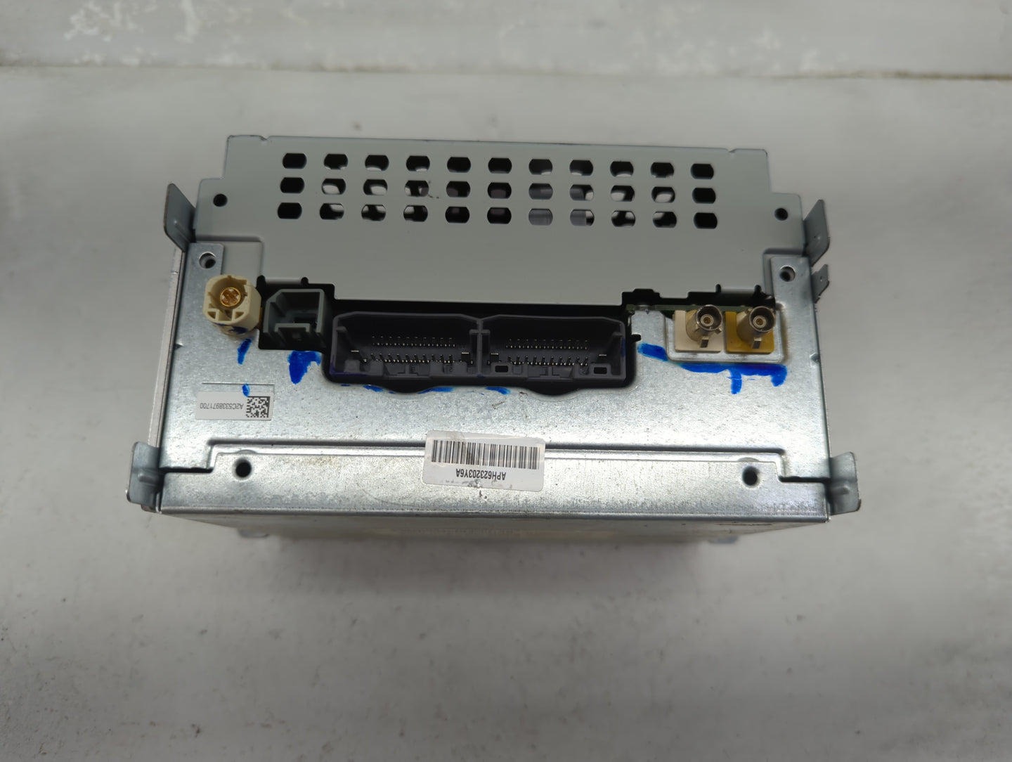 2018-2020 Dodge Journey Radio AM FM Cd Player Receiver Replacement P/N:P68209665AE APH62320Y6A Fits Fits 2018 2019 2020 OEM 