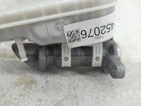 2017 Dodge Journey Brake Master Cylinder 1452076 - Oemusedautoparts1.com