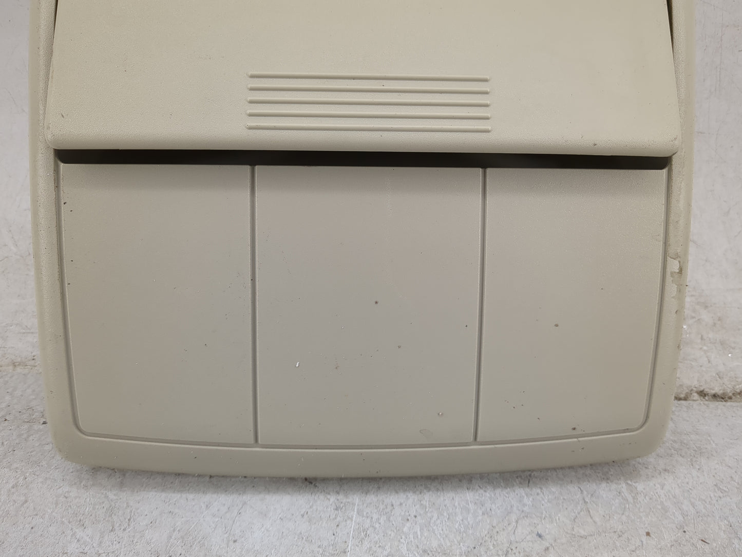 2017 Dodge Journey Overhead Roof Console - Oemusedautoparts1.com