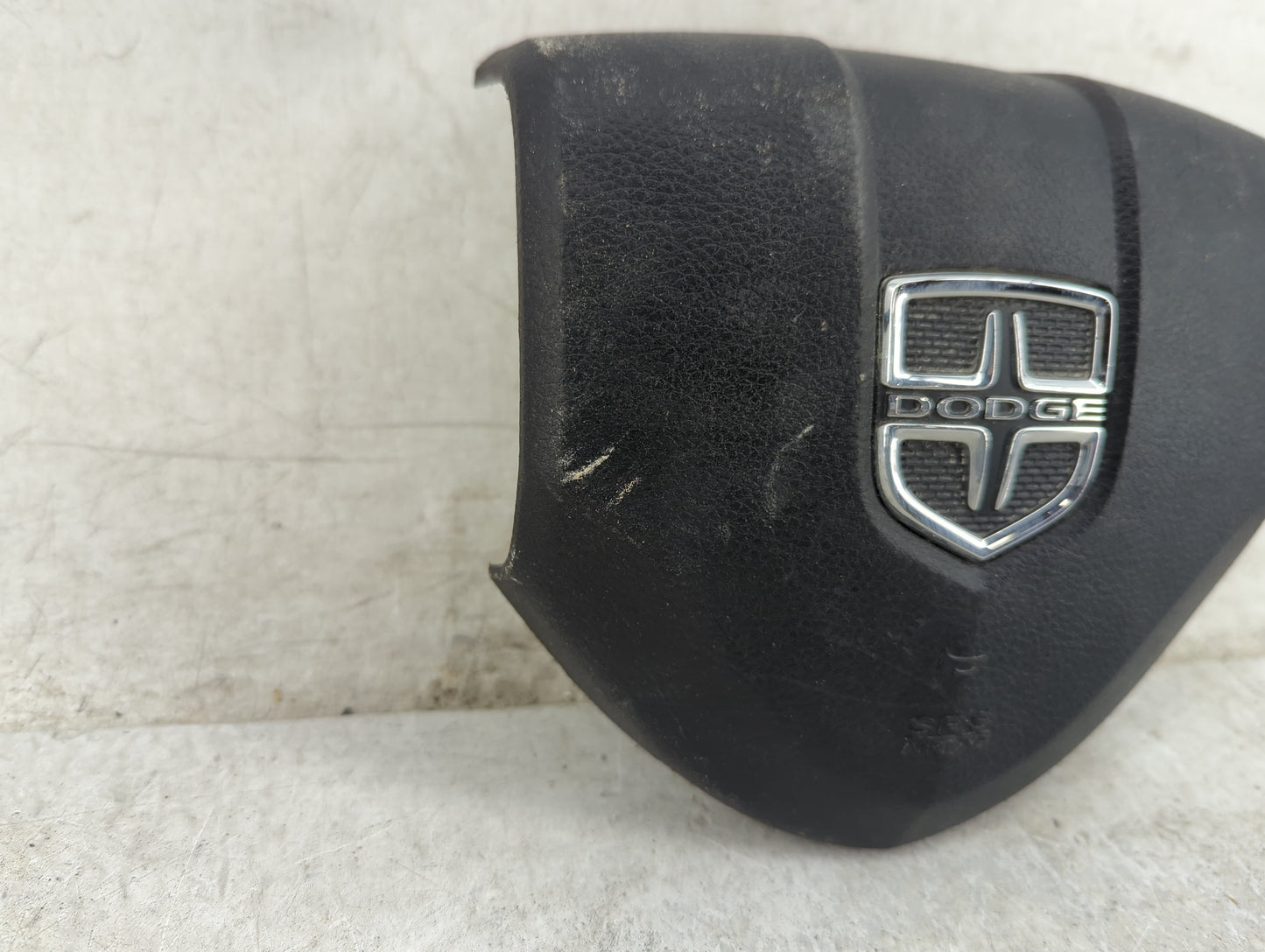 2017 Dodge Journey Air Bag Driver Left Steering Wheel Mounted 1458889 - Oemusedautoparts1.com
