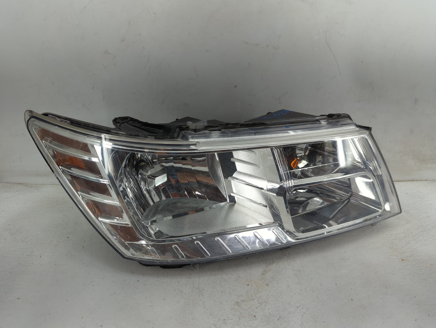 2009-2020 Dodge Journey Passenger Right Oem Head Light Headlight Lamp 1465210 - Oemusedautoparts1.com