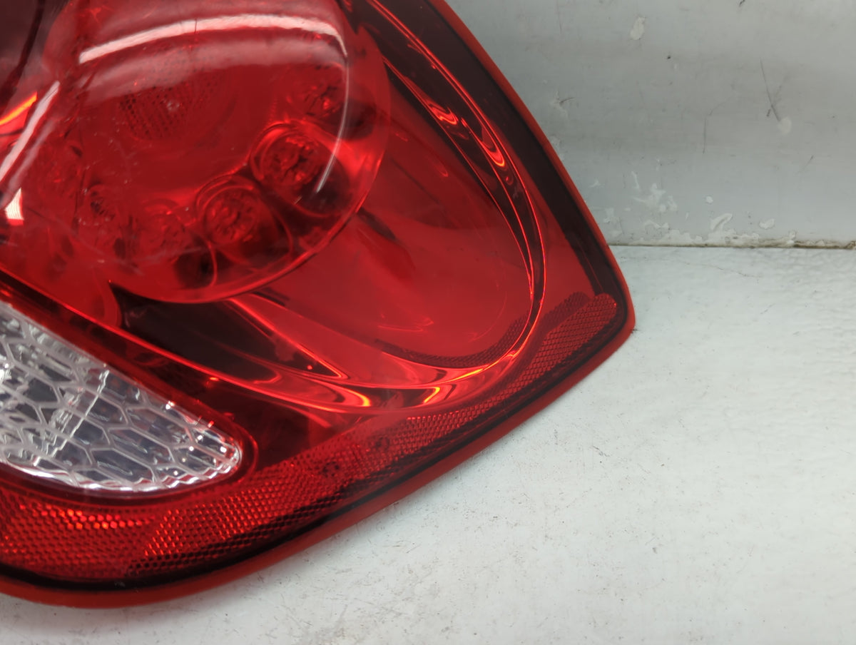 2011-2017 Dodge Journey Tail Light Assembly Passenger Right OEM P/N:58078464AD 6725114600 Fits OEM Used Auto Parts - Oemused