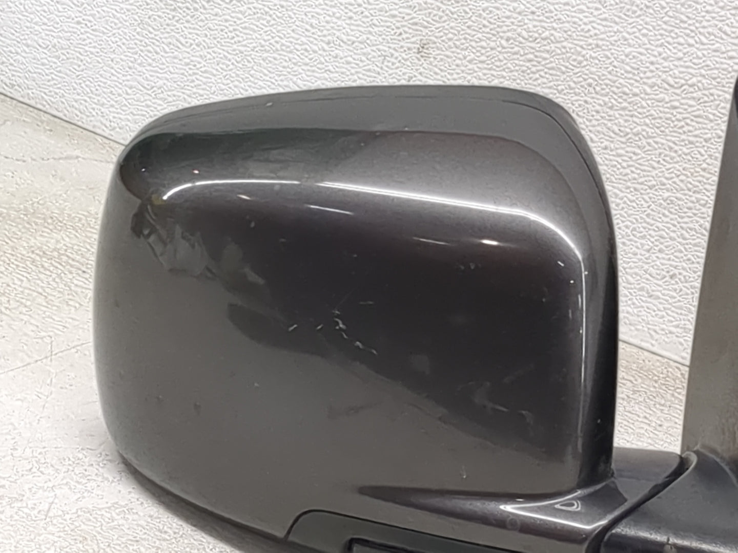 2017 Dodge Journey Driver Side View Mirror - Left Door Mirror OEM Used - Oemusedautoparts1.com