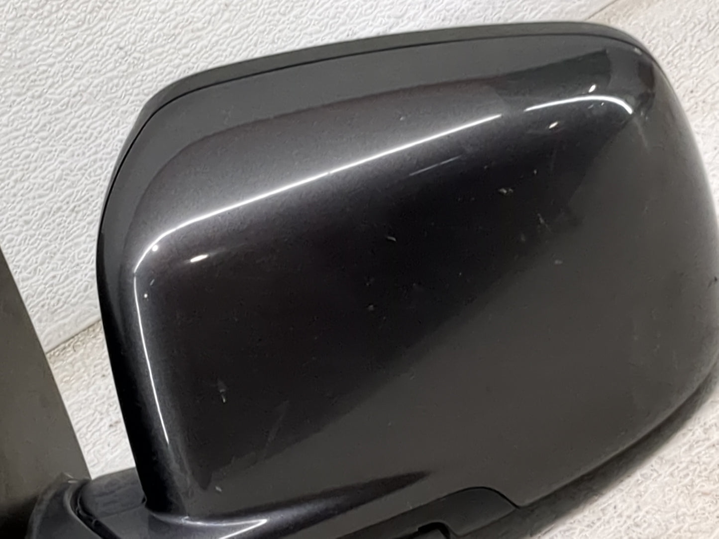 2017 Dodge Journey Driver Side View Mirror - Left Door Mirror OEM Used - Oemusedautoparts1.com