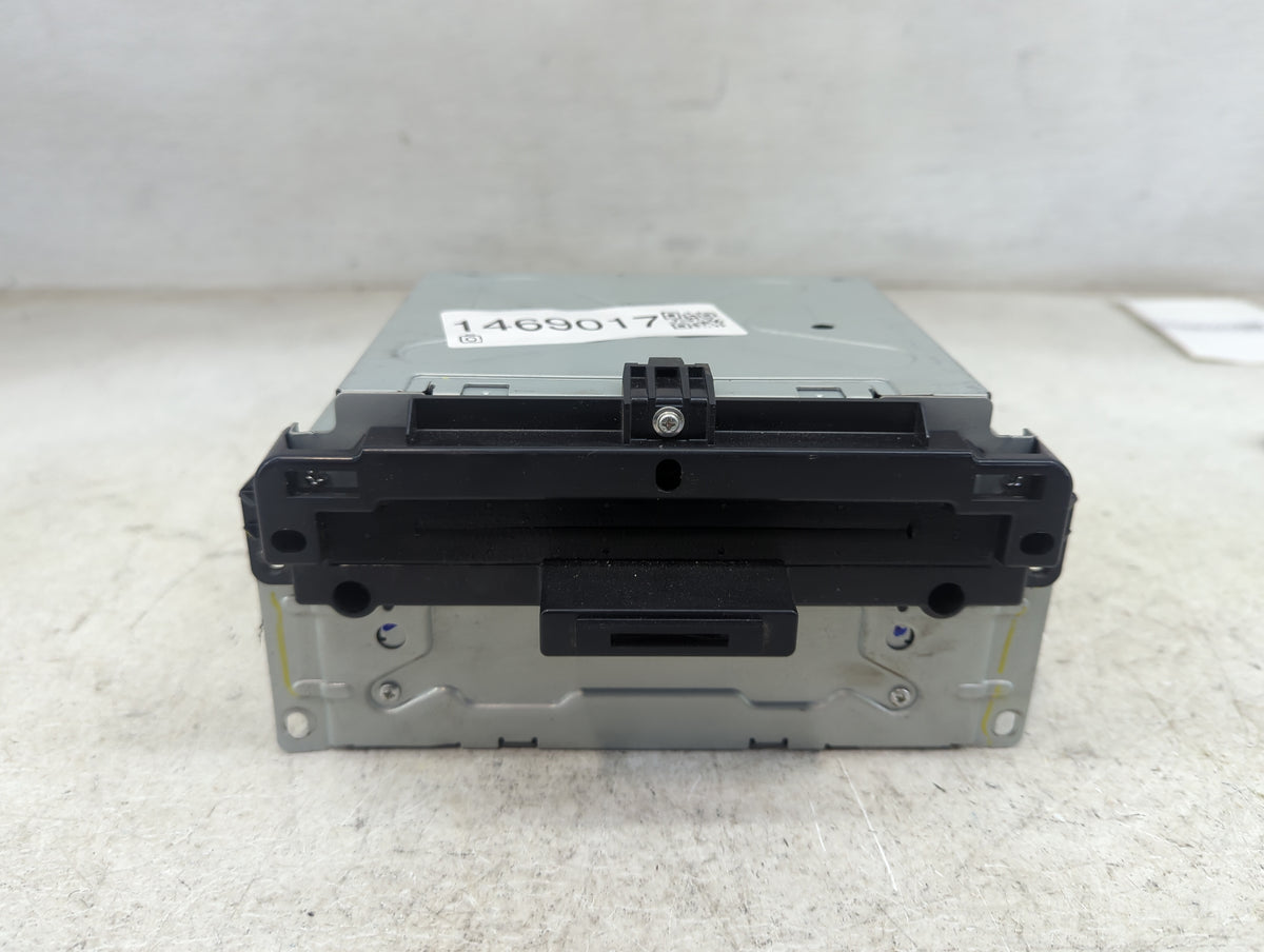 2017 Dodge Journey Radio AM FM Cd Player Receiver Replacement P/N:P68308773AB CN5C-66N631B, V4G4102086-00 Fits OEM Used Auto