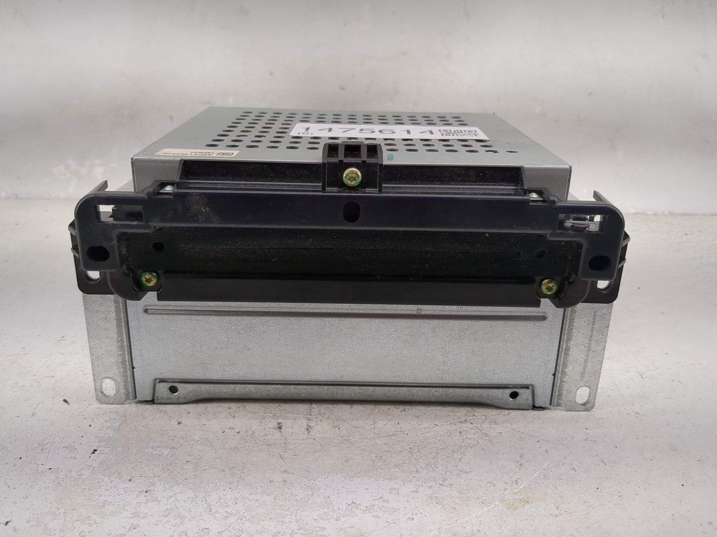 2017 Dodge Journey Radio AM FM Cd Player Receiver Replacement P/N:P68209665AE Fits OEM Used Auto Parts - Oemusedautoparts1.c
