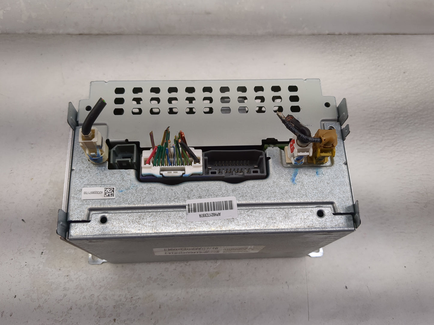2017 Dodge Journey Radio AM FM Cd Player Receiver Replacement P/N:P68209665AE Fits OEM Used Auto Parts - Oemusedautoparts1.c