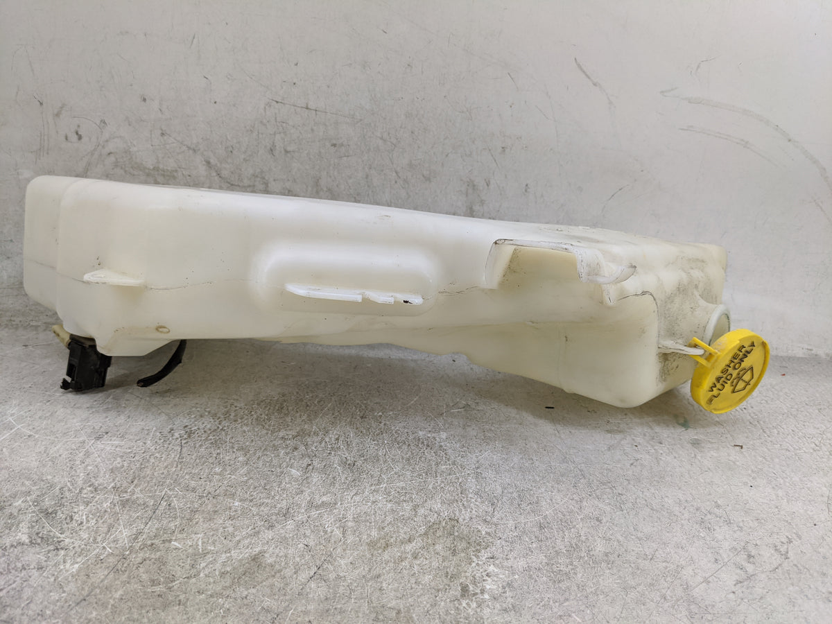 2017 Dodge Journey Windshield Washer Fluid Reservoir Bottle Oem 1476980 - Oemusedautoparts1.com