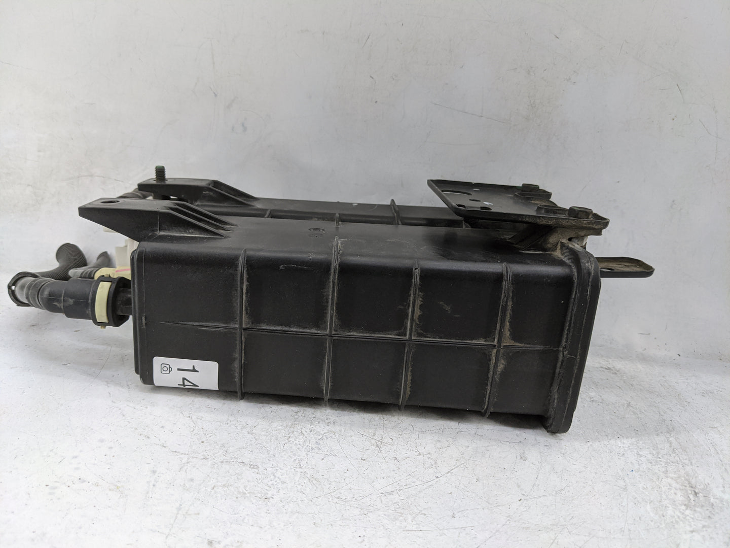 2017 Dodge Journey Fuel Vapor Charcoal Canister 1477323 - Oemusedautoparts1.com