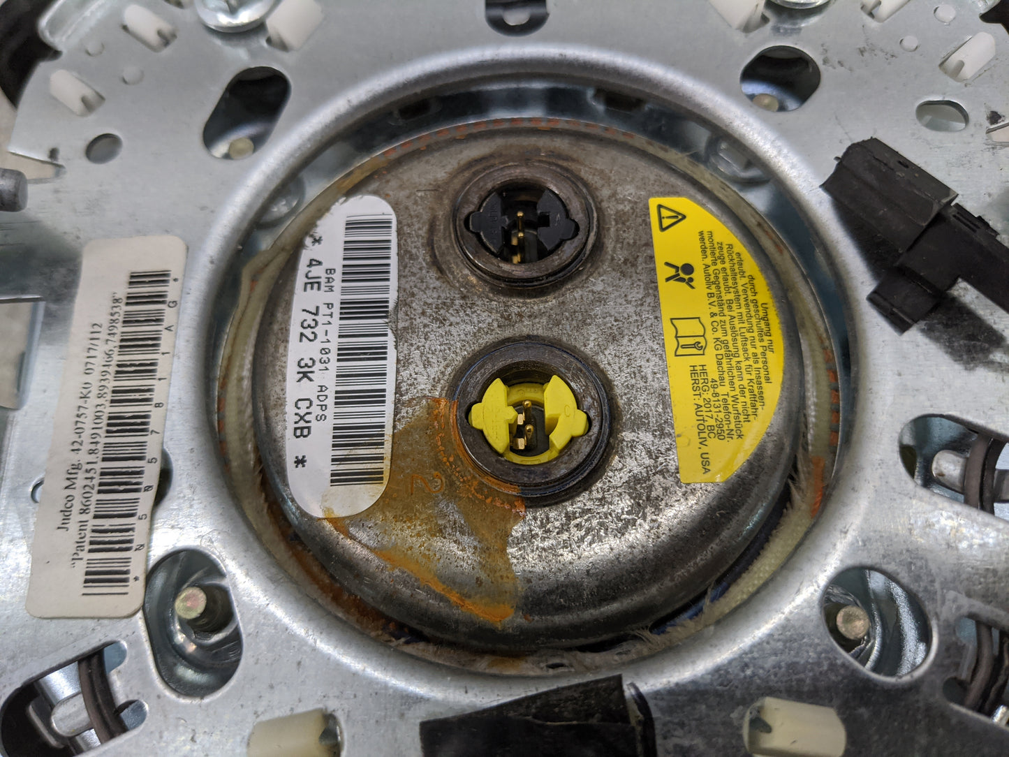 2013-2019 Dodge Journey Air Bag Driver Left Steering Wheel Mounted 1477524 - Oemusedautoparts1.com