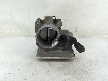 2009-2018 Dodge Journey Throttle Body Fits Fits 2007 2008 2009 2010 2011 2012 2013 2014 2015 2016 2017 2018 OEM Used Auto Pa