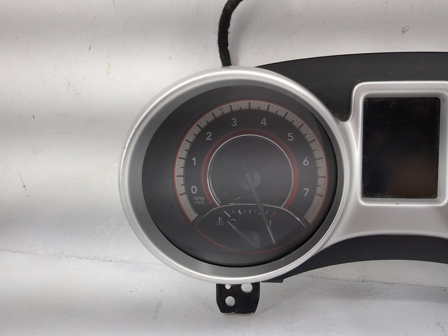 2017 Dodge Journey Instrument Cluster Speedometer Gauges P/N:68310781AA CR-0048-002-MR-C000 Miles: Fits OEM Used Auto Parts 