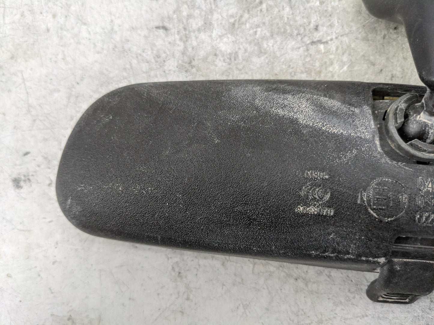 2017 Dodge Journey Interior Rear View Mirror Replacement OEM P/N:E11 045617 E11 015617 Fits OEM Used Auto Parts - Oemusedaut