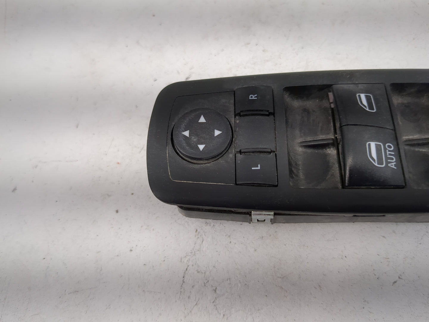 2018-2020 Dodge Journey Master Power Window Switch Replacement Driver Side Left P/N:68307001AB 10139862 Fits Fits 2018 2019 