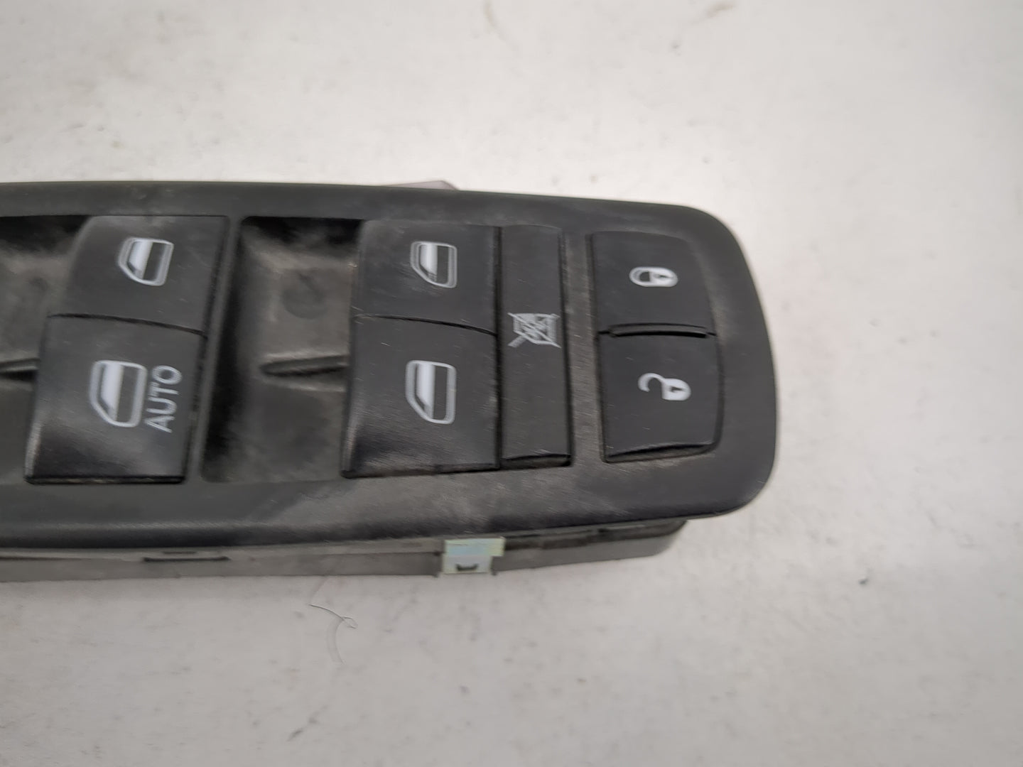 2018-2020 Dodge Journey Master Power Window Switch Replacement Driver Side Left P/N:68307001AB 10139862 Fits Fits 2018 2019 