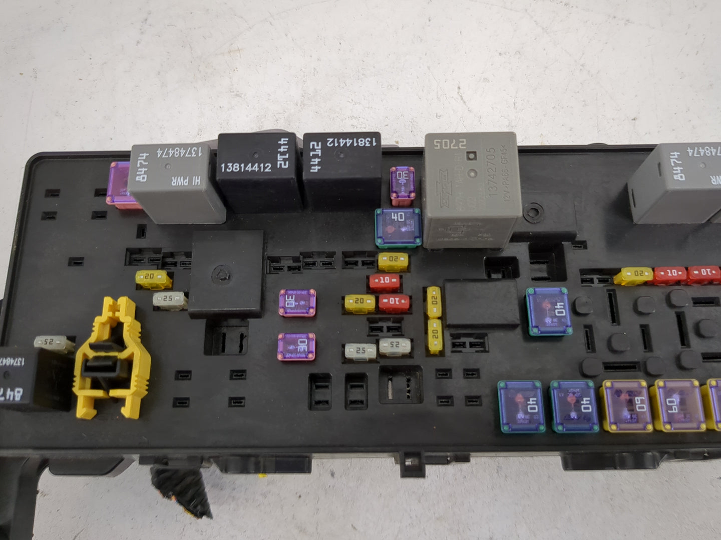 2012-2020 Dodge Journey Fusebox Fuse Box Relay Module Tipm 68143317af 1479931 - Oemusedautoparts1.com