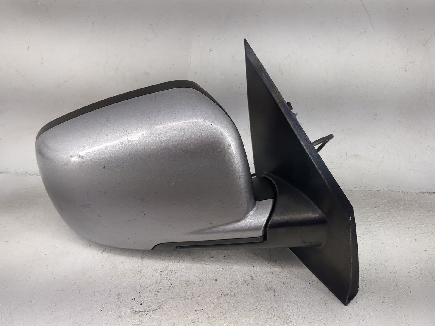 2017 Dodge Journey Passenger Side View Mirror - Right Door Mirror OEM Used - Oemusedautoparts1.com