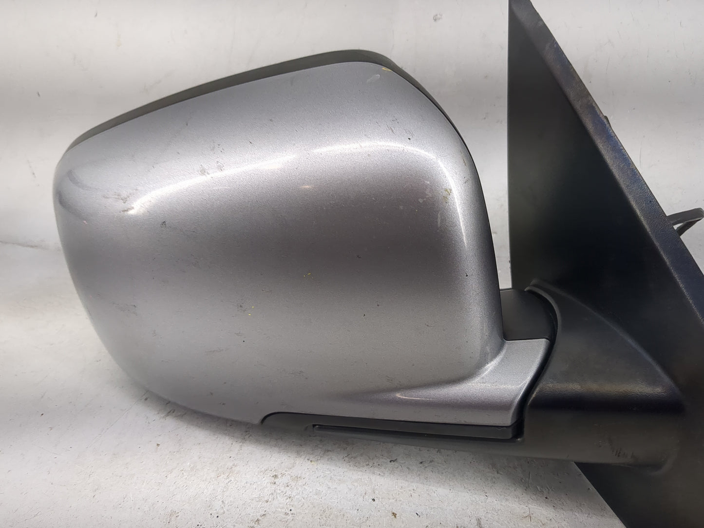 2017 Dodge Journey Passenger Side View Mirror - Right Door Mirror OEM Used - Oemusedautoparts1.com