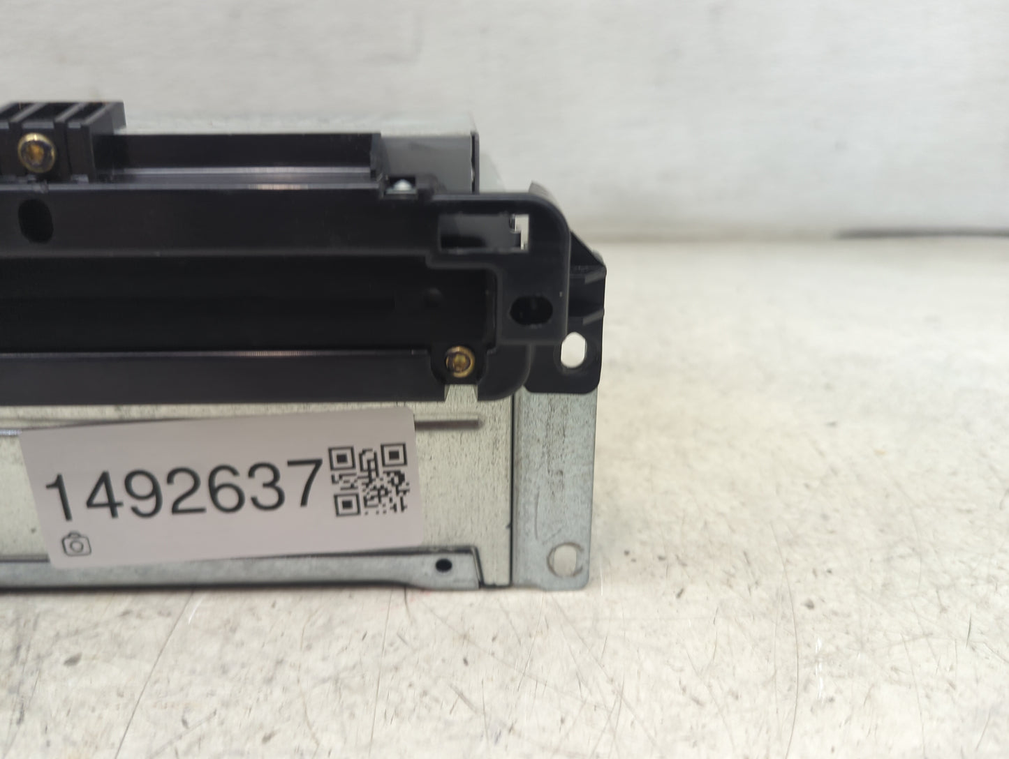 2017 Dodge Journey Radio AM FM Cd Player Receiver Replacement P/N:P68209666AF A2C0168540O Fits OEM Used Auto Parts - Oemused