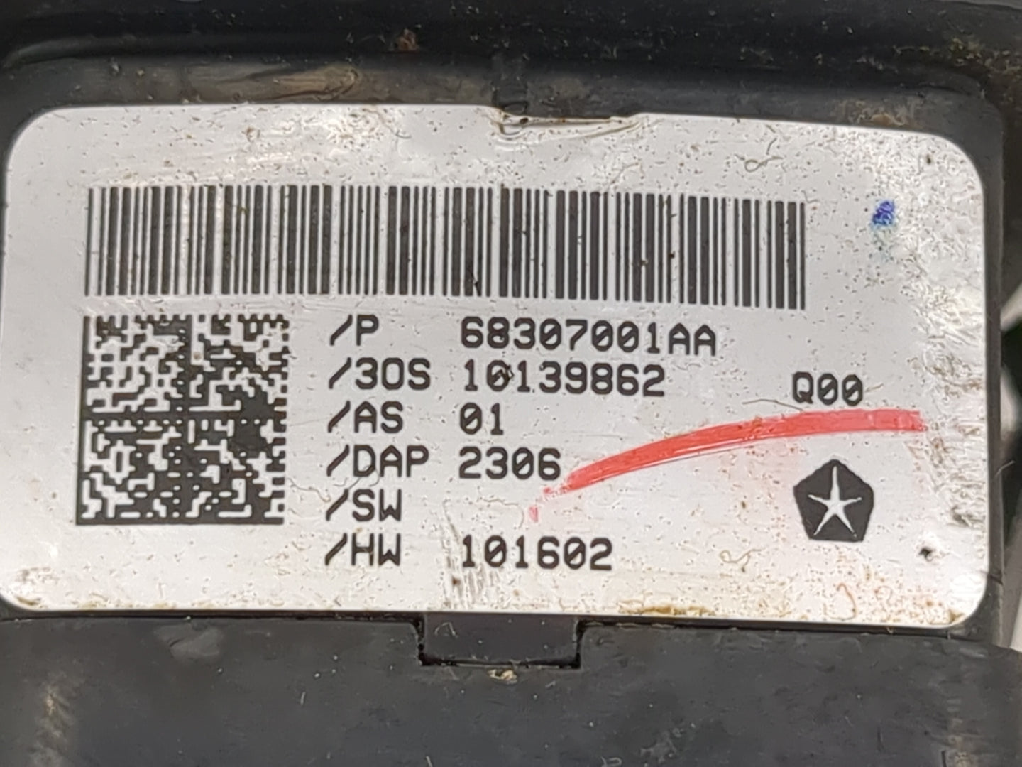 2018-2020 Dodge Journey Master Power Window Switch Replacement Driver Side Left P/N:68307001AA 10139862 Fits Fits 2018 2019 