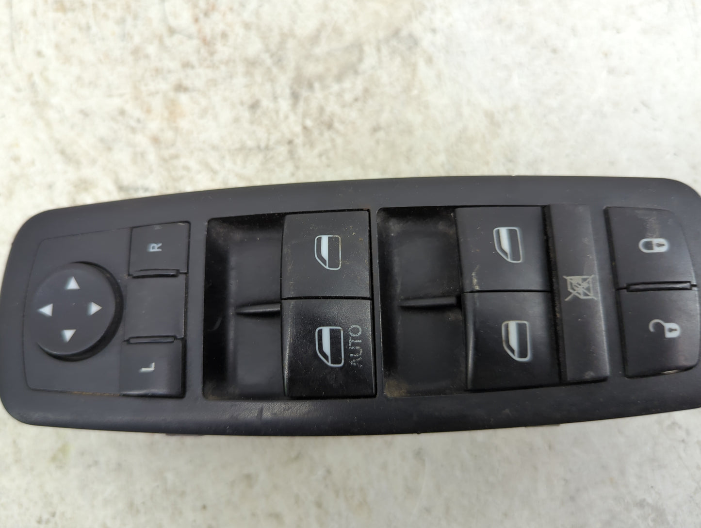 2018-2020 Dodge Journey Master Power Window Switch Replacement Driver Side Left P/N:68307001AB 10139862 Fits Fits 2018 2019 