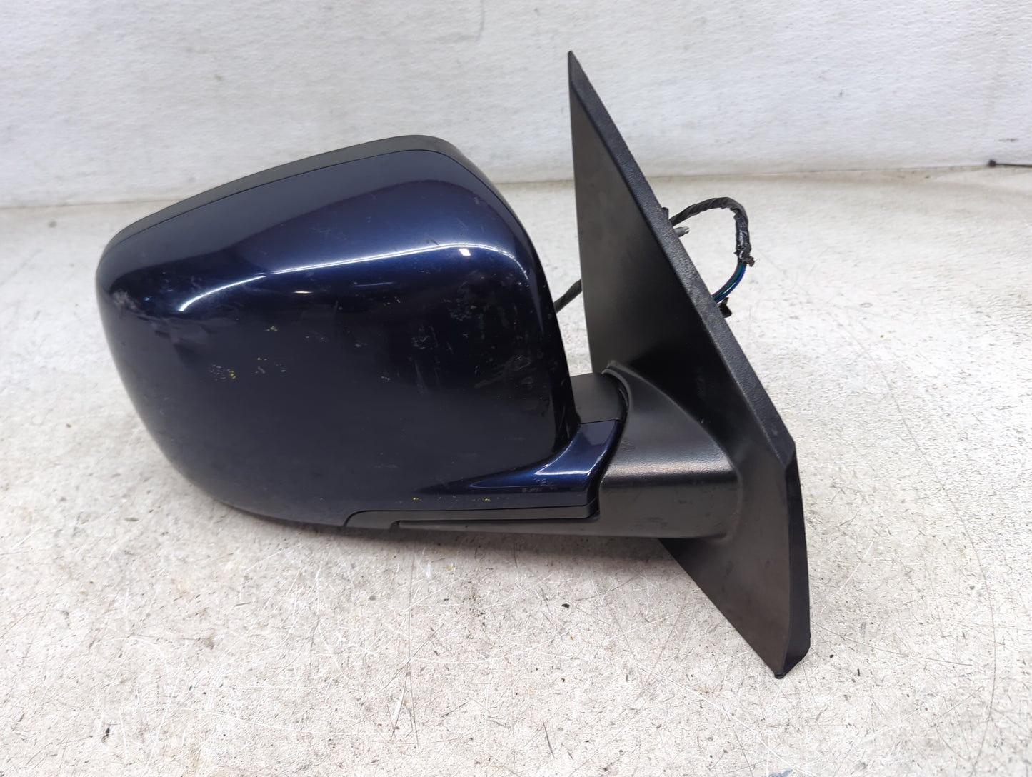 2017 Dodge Journey Passenger Side View Mirror - Right Door Mirror OEM Used - Oemusedautoparts1.com