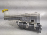 2017 Dodge Journey Brake Master Cylinder 1497980 - Oemusedautoparts1.com