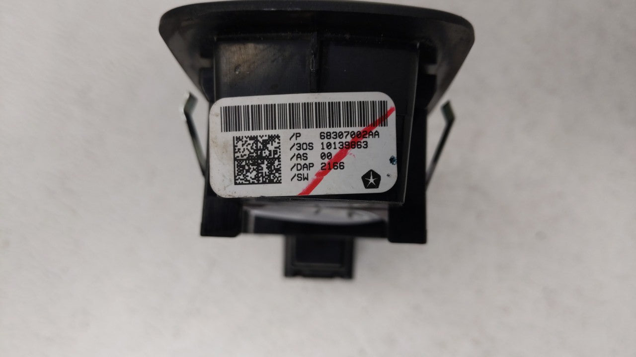 2017 Dodge Journey Passenger Right Power Window Switch 68307002aa - Oemusedautoparts1.com