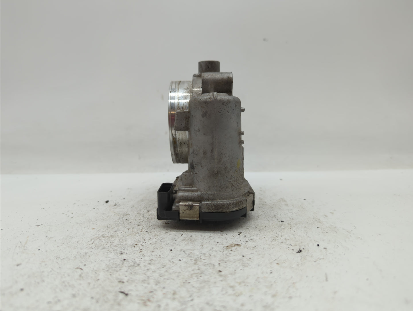 2011-2017 Dodge Journey Throttle Body P/N:05184349AC 05184349AF, 05184349AD Fits Fits 2011 2012 2013 2014 2015 2016 2017 201