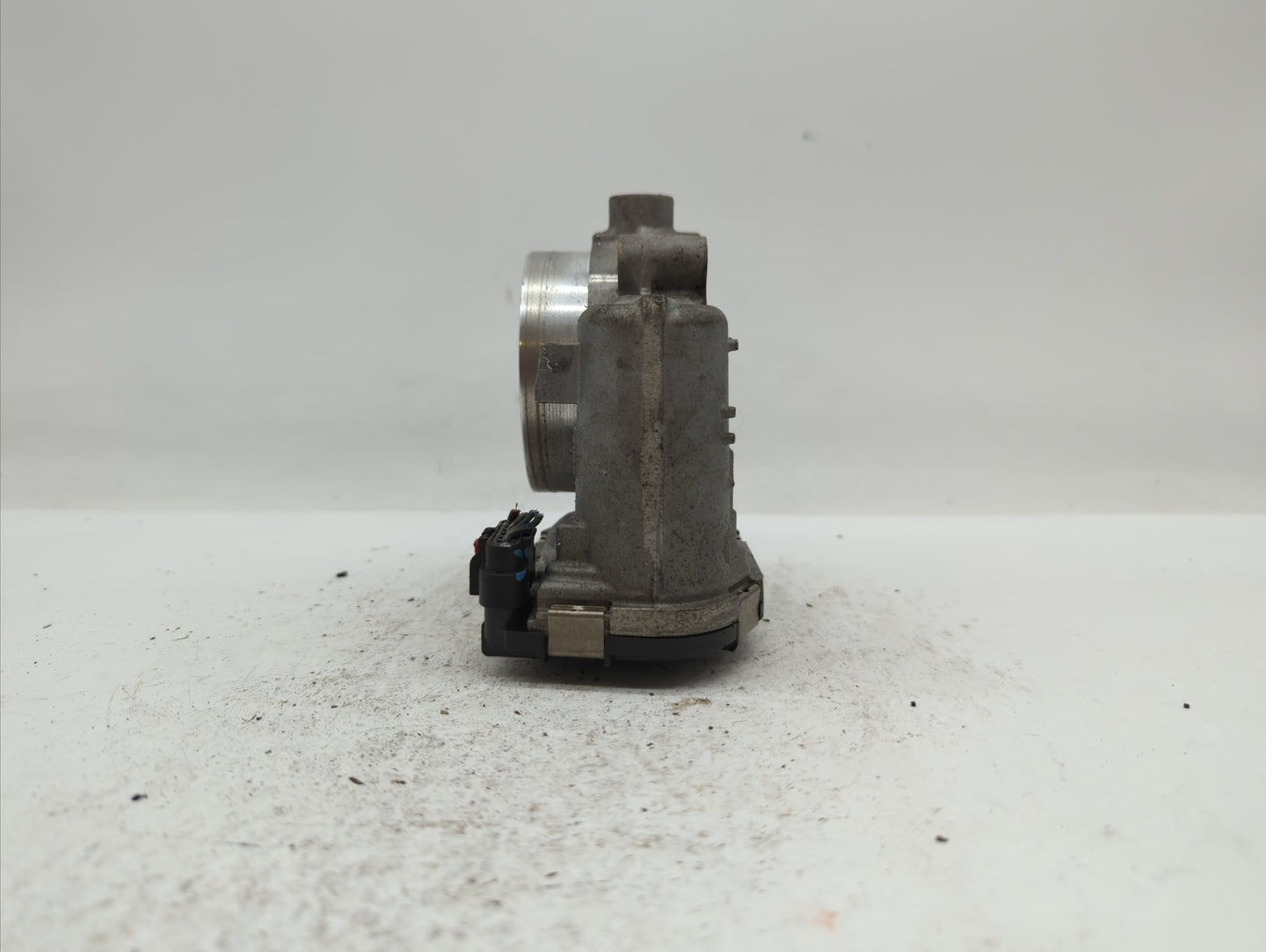 2011-2017 Dodge Journey Throttle Body P/N:05184349AC 05184349AF, 05184349AD Fits Fits 2011 2012 2013 2014 2015 2016 2017 201