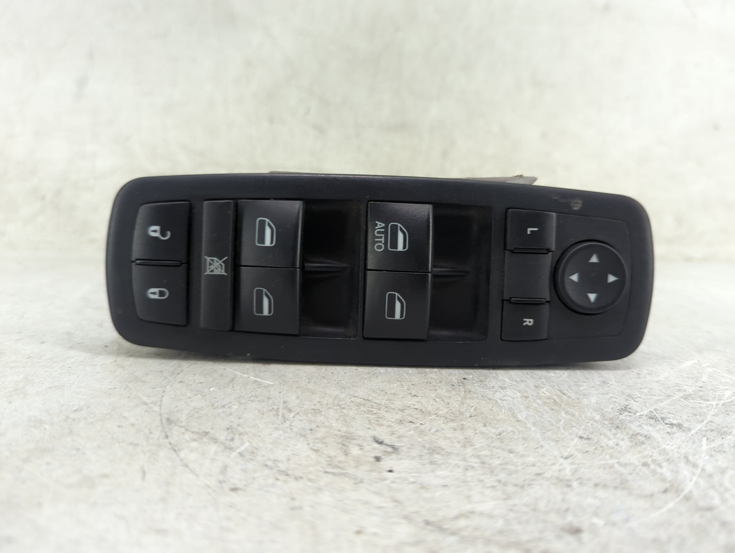 2018-2020 Dodge Journey Master Power Window Switch Replacement Driver Side Left P/N:68307001AB 10139862 Fits Fits 2018 2019 