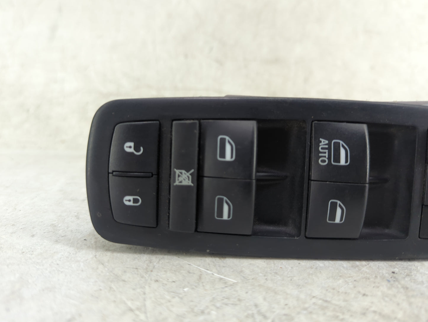 2018-2020 Dodge Journey Master Power Window Switch Replacement Driver Side Left P/N:68307001AB 10139862 Fits Fits 2018 2019 