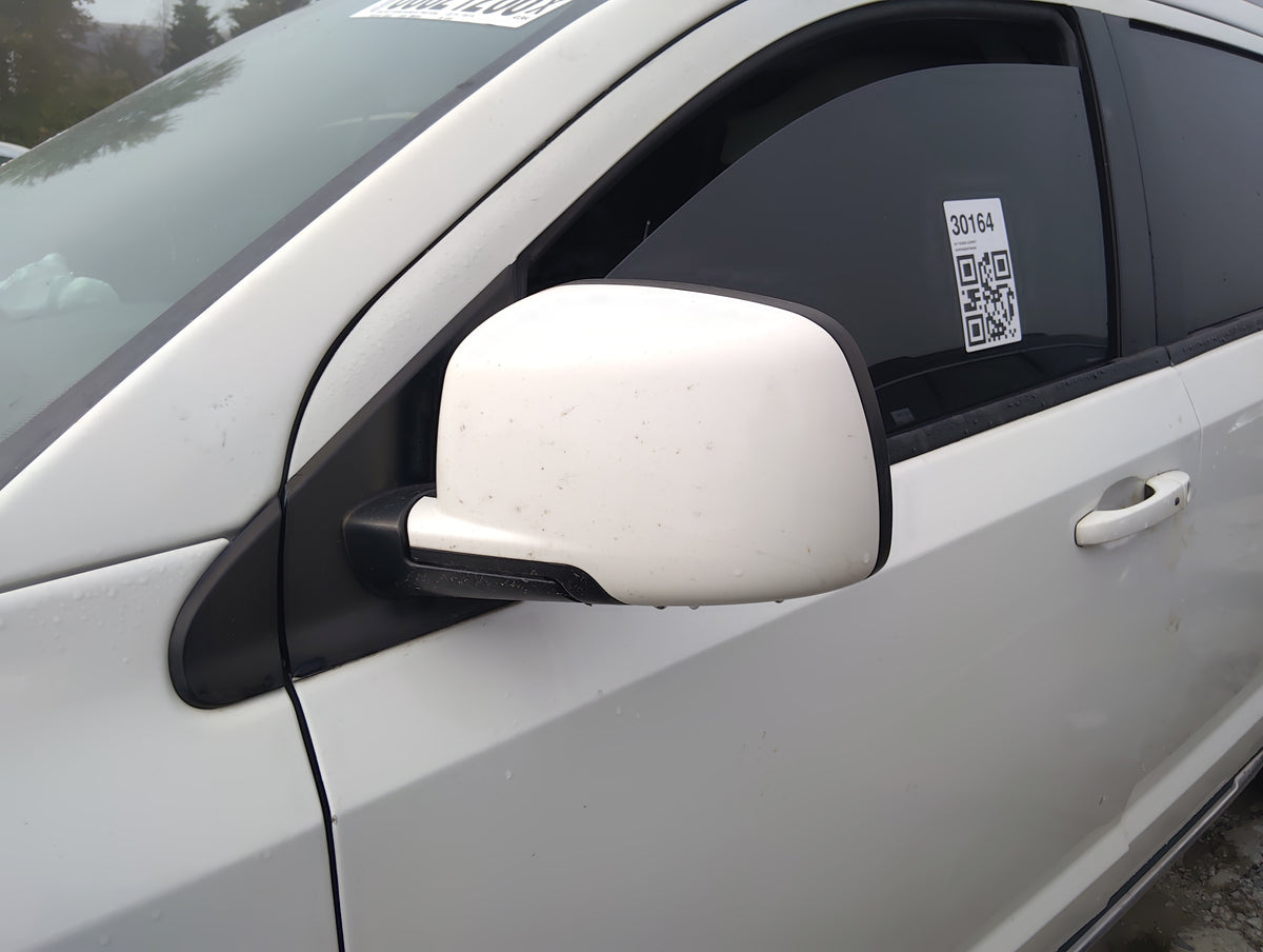 2017 Dodge Journey Driver Side View Mirror - Left Door Mirror OEM Used - Oemusedautoparts1.com
