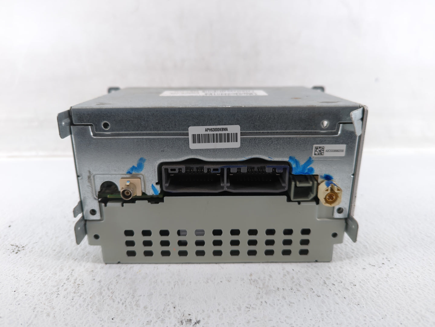 2017 Dodge Journey Am Fm Cd Player Radio Receiver - Oemusedautoparts1.com